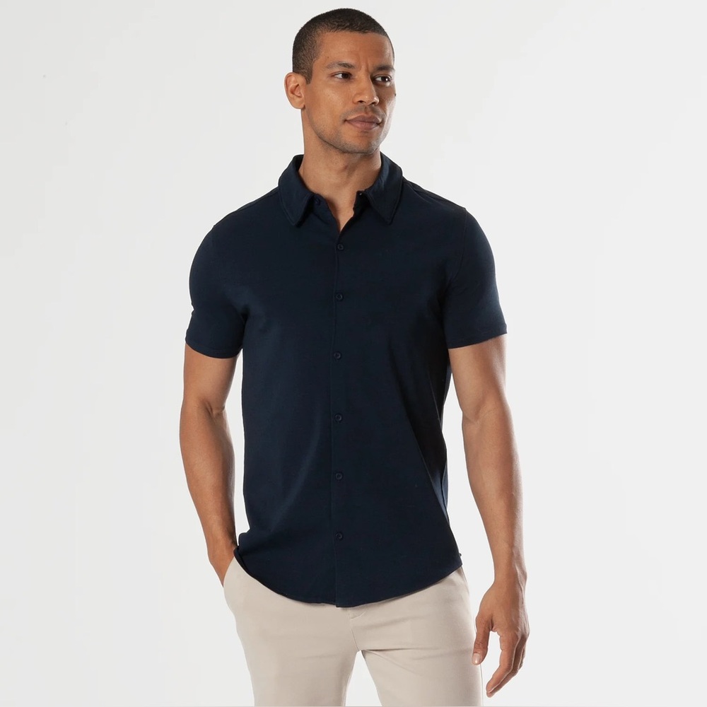 True classic short sleeve knit shirt navy button down collared